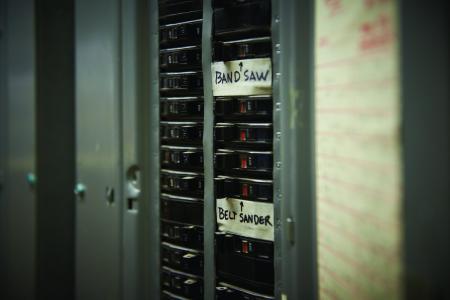 Preview: 3M™ Allzweck Abdeckklebeband 201E, Beige, 1610 mm x 2000 m, 0.135 mm