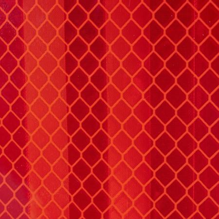 3M™ Diamond Grade™ Conspicuity Vehicle Markings 983-72, Red, No Logo, 914 mm x 45.72 m