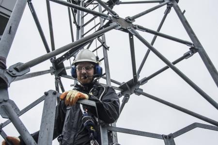 Preview: 3M™ PELTOR™ WS™ LiteCom PRO III EX Headset, 33 dB, 403-470 MHz, analog/digital, Kopfbügel, MT73H7F4D10EU-50