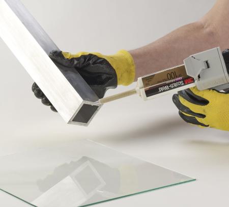 3M™ Scotch-Weld™ 2-Komponenten-Konstruktionsklebstoff auf Epoxidharzbasis DP100 Plus, Transparent, 48.5 ml