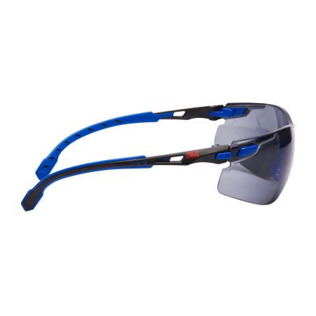3M™ Solus™ 1000 Schutzbrille, blau/schwarze Bügel, Scotchgard™ Anti-Fog-/Antikratz-Beschichtung (K&N), graue Scheibe, S1102SGAF-EU, 20 pro Packung