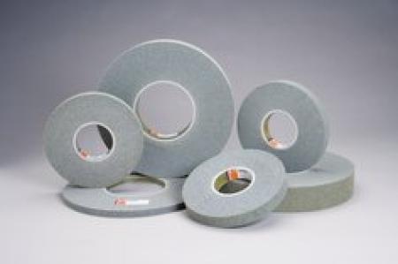 3M™ Standard Abrasives™ Kompaktscheibe GP Plus, 150 mm x 12 mm x 25 mm, 8S FIN