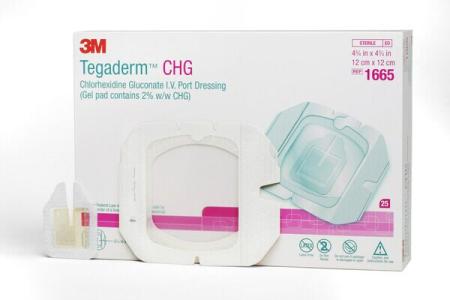 3M™ Tegaderm™ CHG, Chlorhexidingluconat I.V.- Fixierverband, 1665R,  12 cm x 12 cm, Gelpad: 6.2 cm x 4.9 cm, 25 Stück/Karton