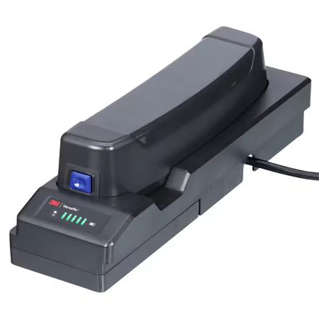 3M™ Versaflo™ Batterie-Ladegerät (Einzelstation) für Versaflo™ TR-600 & TR-800, TR-642E