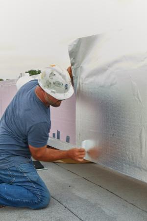 Preview: 3M™ Ventureclad™ Enhanced Metal Jacketing 1577, CW-EMJ, 23 in X 50 yd, 1 Roll/Case