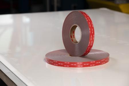 Preview: 3M™ VHB™ Klebeband GPH-060GF, Grau, 1080 mm x 33 m, 0.6 mm