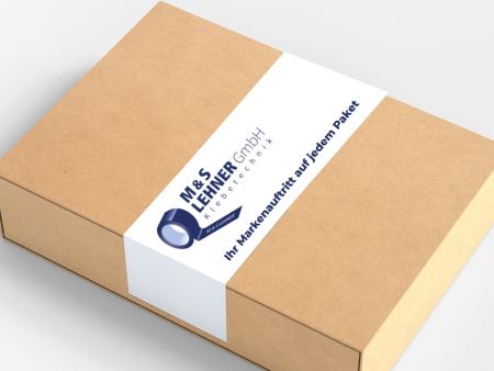 Bedrucktes Klebeband mit Logo der M&S Lehner GmbH auf Karton, PVC-Klebeband für Versand und Verpackung.