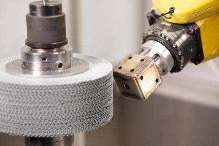 Preview: Scotch-Brite™ Precision Radial Bristle Brush, PN-RB, 120+, 193,675 mm (7-5/8 Zoll), Typ C, ohne Adapter