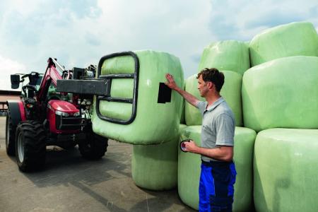 Preview: tesa® 4648 Reparaturband f. Silage-Folien, 33m x 1410mm