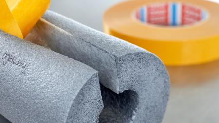 Preview: tesafix® 51571 Vlies, 50m x 19mm, transparent
