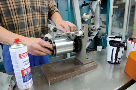 Preview: tesa® 60040 Industrie-Reiniger, Spray 500ml