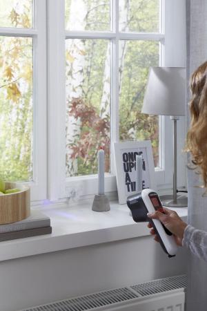 Preview: tesamoll® 5464 CLASSIC, E-Profil, 25m x 9mm x 4mm, braun