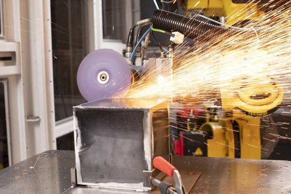 3M™ Cubitron™ 3 Fiberscheibe 1182C, 125 mm, XO-RD Disc and Fibre Disc Ribbed BUP