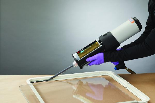 3M™ Scotch-Weld™ 2-Komponenten-Konstruktionsklebstoff auf Epoxidharzbasis DP190, Transluzent, 48.5 ml