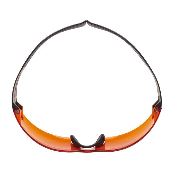 3M™ SecureFit™ 400 Schutzbrille, schwarz/braune Bügel, Scotchgard™ Anti-Fog-/Antikratz-Beschichtung (K&N), orange Scheibe, SF406SGAF-BLA-EU
