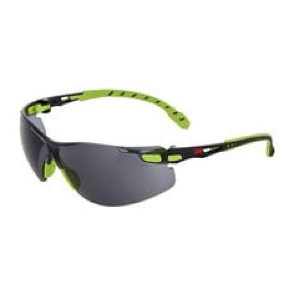 3M™ Solus™ 1000 Schutzbrille, grün/schwarze Bügel, Scotchgard™ Anti-Fog-/Antikratz-Beschichtung (K&N), graue Scheibe, S1202SGAF-EU, 20 pro Packung
