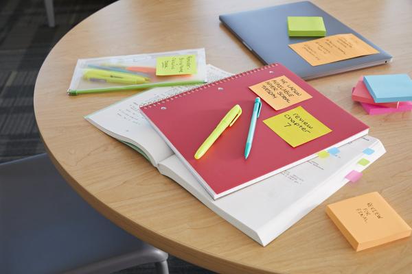 Post-it® Super Sticky Z-Notes, Boost Collection, 76 mm x 76 mm, 90 Blatt/Block, 5 Blöcke/Packung, 100% PEFC, SGSCH-PEFC-COC-110078