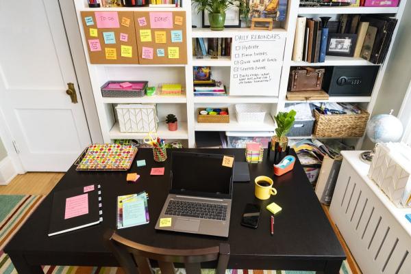 Post-it® Super Sticky Z-Notes, Boost Collection, 76 mm x 76 mm, 90 Blatt/Block, 5 Blöcke/Packung, 100% PEFC, SGSCH-PEFC-COC-110078