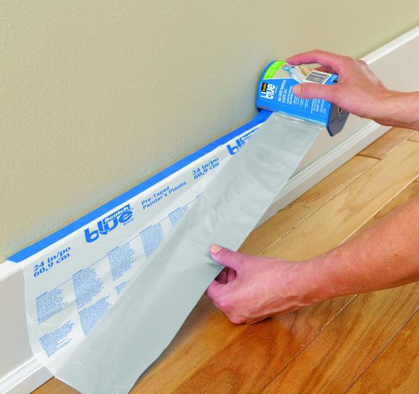 ScotchBlue™ Malerabdeckfolie mit Klebeband im Kunststoffspender PTD2093EL-107, 2,72 m x 17 m (46,2 m2), 1 Rolle/Paket, 100% PEFC, SGSCH-PEFC-COC-110078